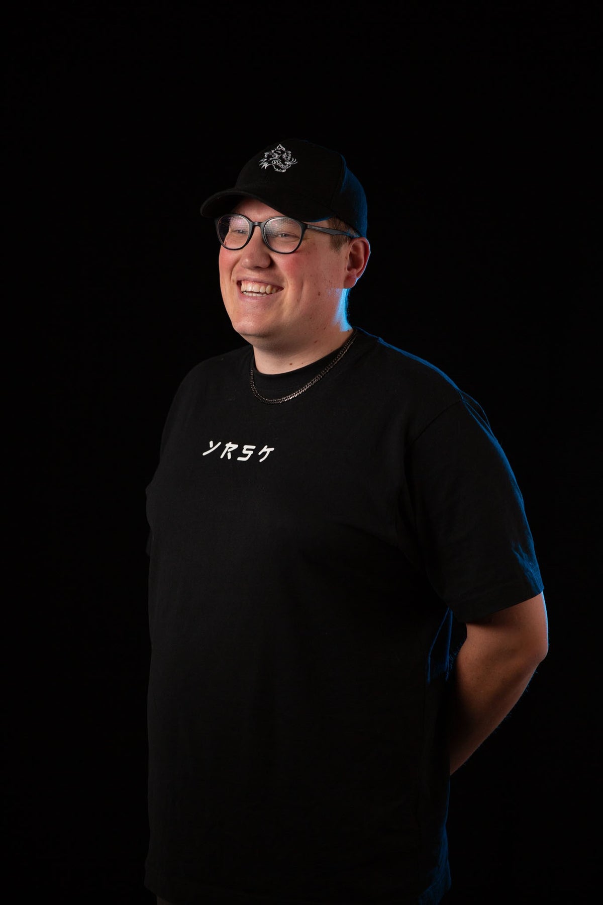Yarasky Official Merch – Premium Gaming Gear, Kleding en Accessoires – YRSK